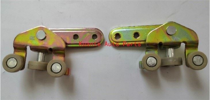 Side Sliding Door Roller For Toyota Hiace Van 68039-26070 68029-26080